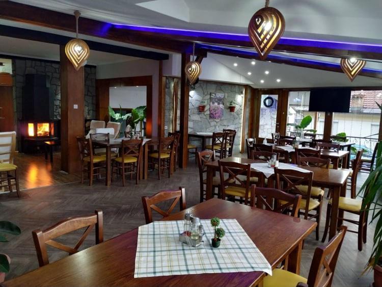 Hotel Vilagora Krushevo Крушево Экстерьер фото