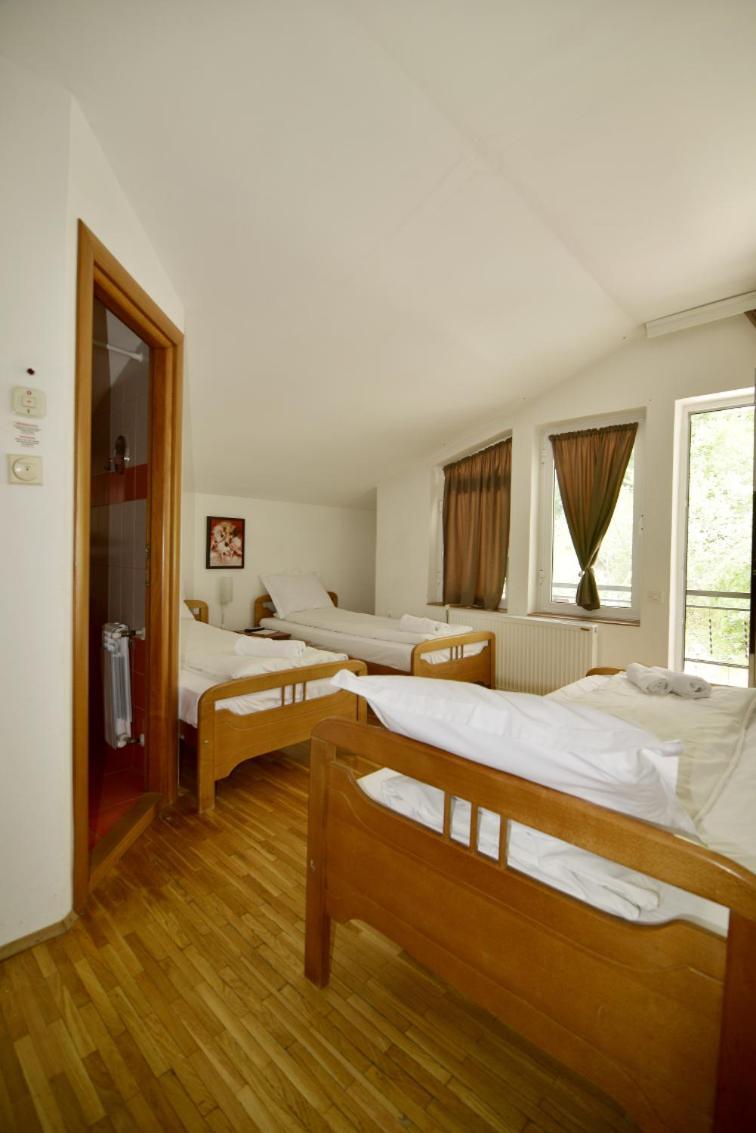 Hotel Vilagora Krushevo Крушево Экстерьер фото